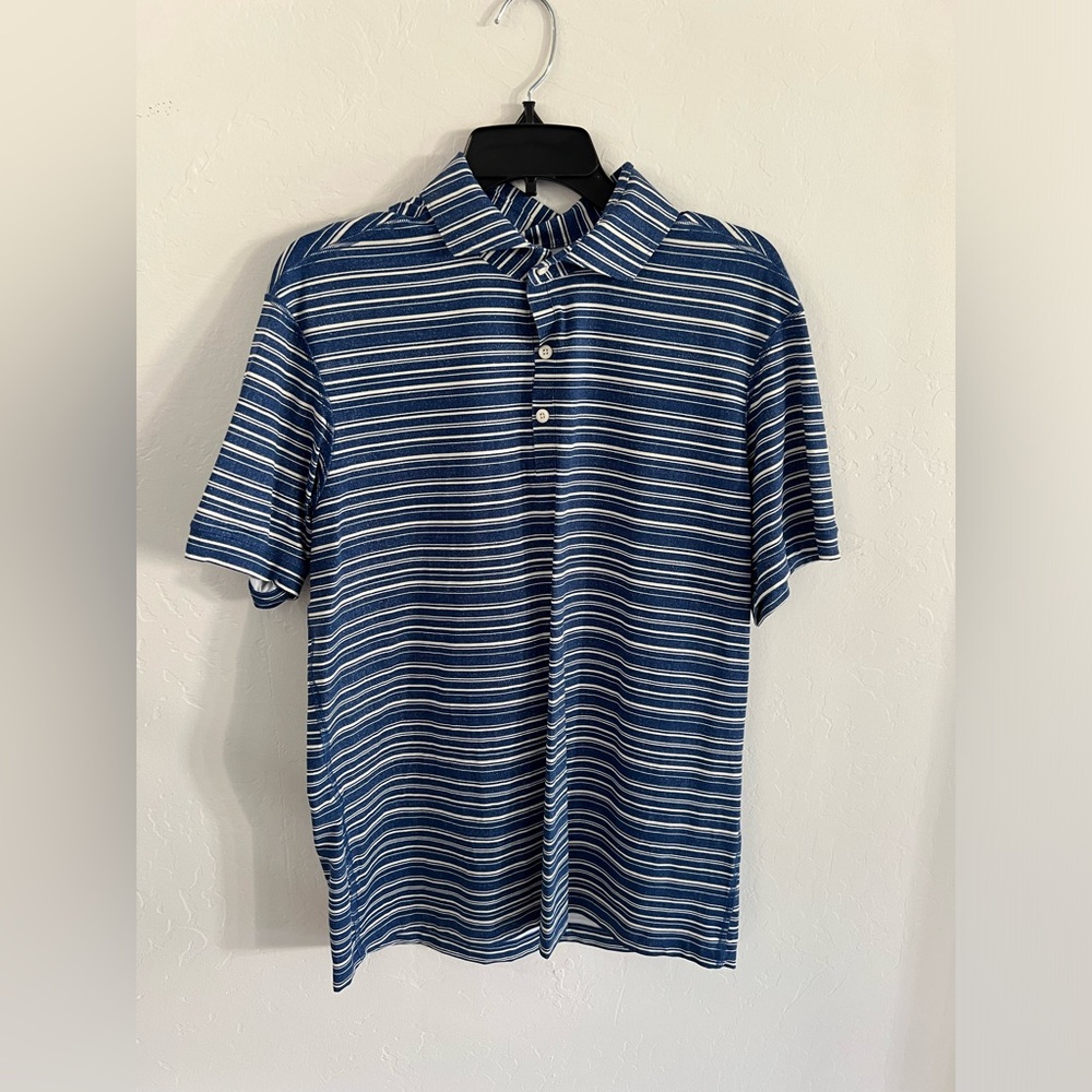 Lululemon shirt